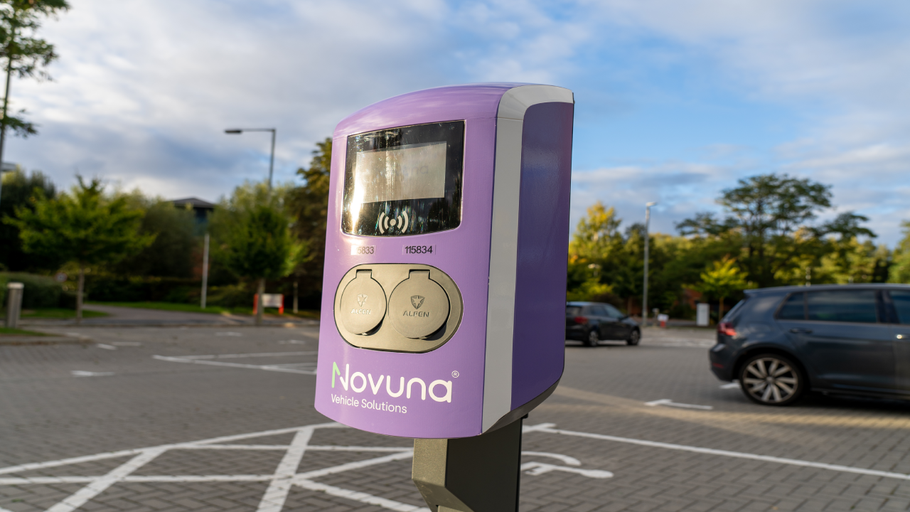 Novuna vehicle solutions charge point
