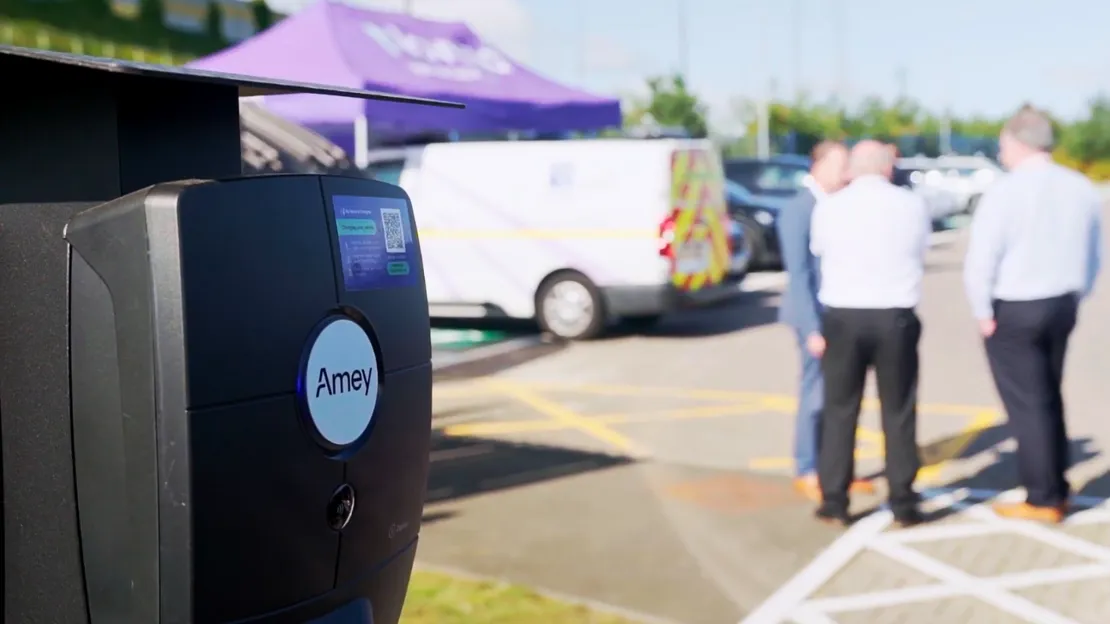 AMEY PLC Charger